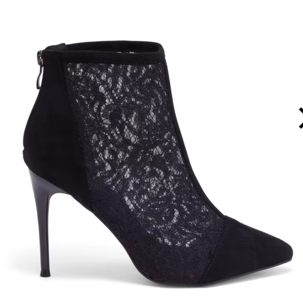 NWT New York & company Bria Lace Bootie size 7